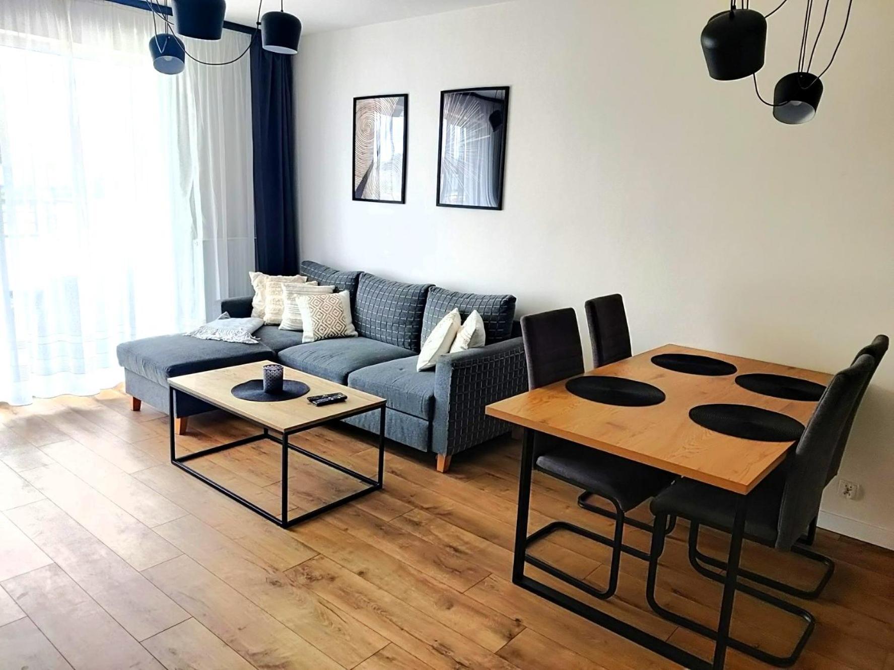 Top Apartment B51A Torun Bagian luar foto