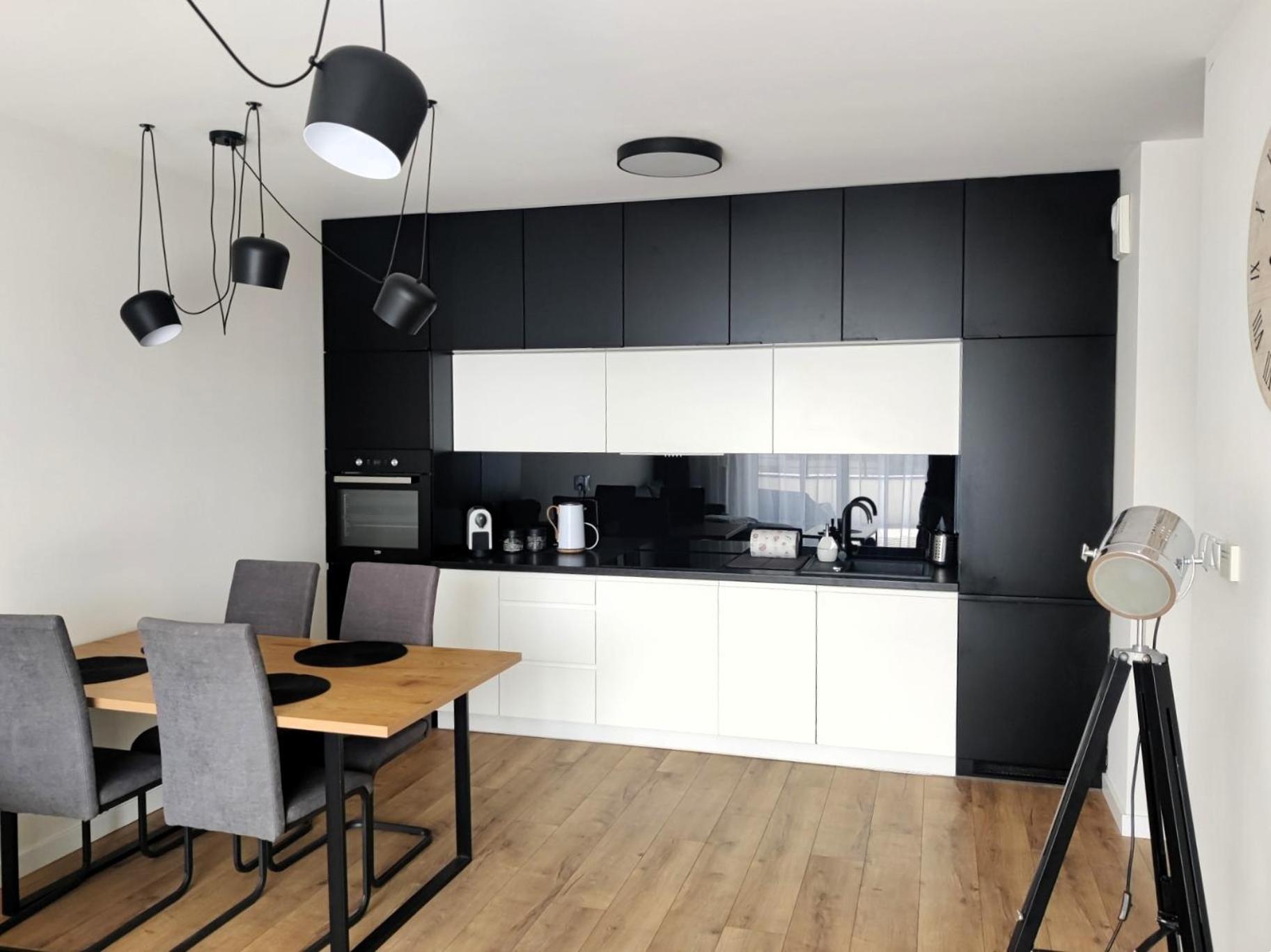 Top Apartment B51A Torun Bagian luar foto